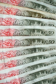 Sterling Benefits from Rising Retail Sales