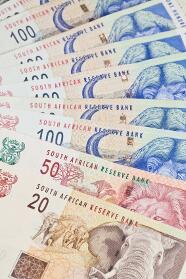 Rand Rises, Struggles to Keep Gains