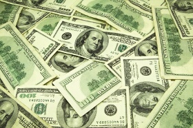 US Dollar Pulls Back in Forex Trading