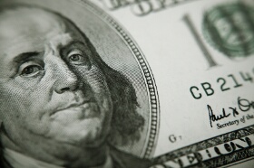 US Dollar Remains Lower in Currency Trading