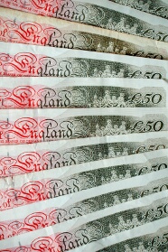 Pound Stronger as House Prices Rise