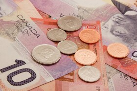 Canadian Dollar Ends Trading Higher on Strong GDP