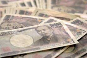 Japanese Yen Drops After Uneventful BoJ Meeting