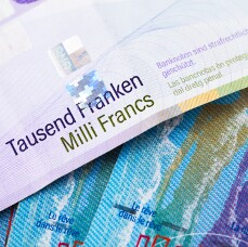 Swiss Franc Trades Flat-to-Lower After Flash Crash, Ignores Falling CPI